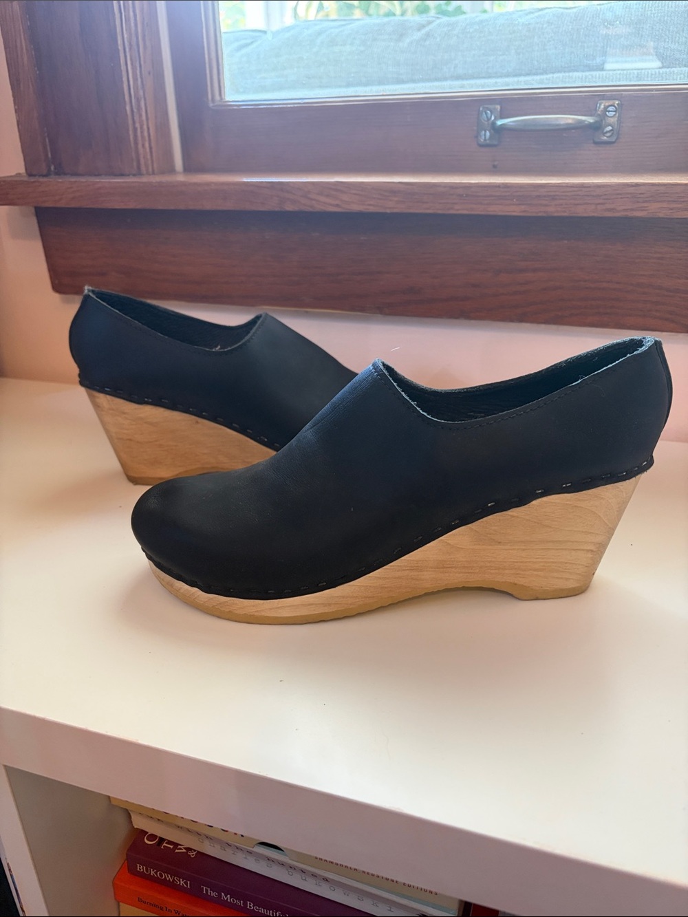Black Leather Wedge Clogs - Sleek Slip-On Women's Shoes from Sven Clogs in MN